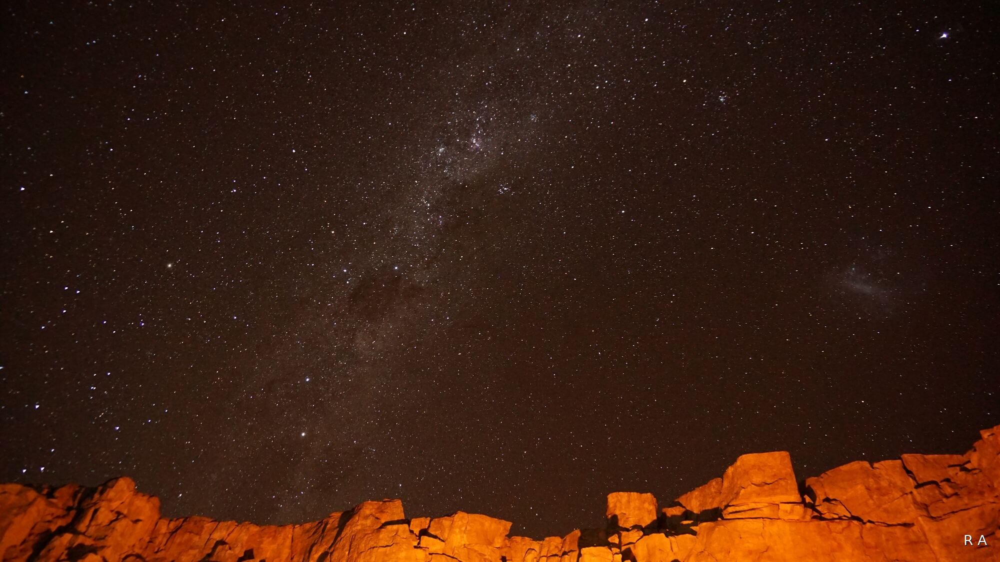 Milky Way over rock outcrop
